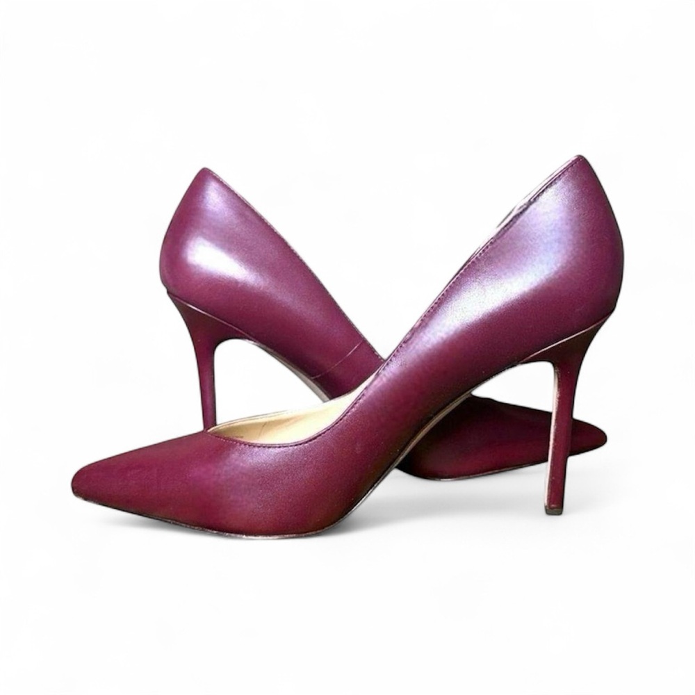 NWOB Veronica Beard Lisa Pump in Burgundy